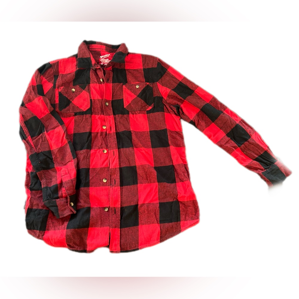 Arizona Jeans Co red and black plaid flannel long sleeve. Size XL